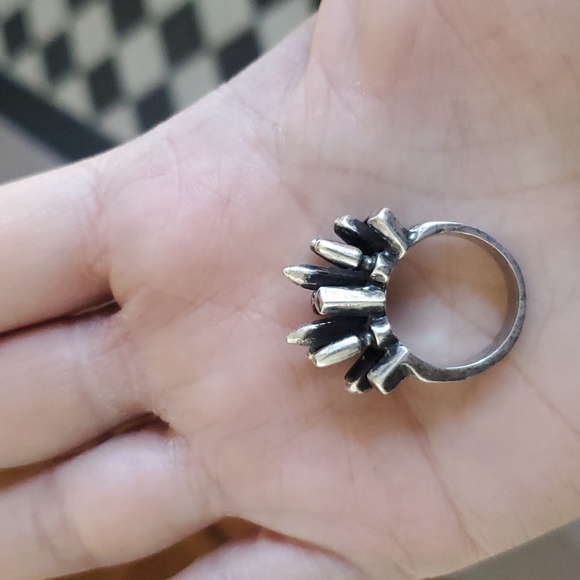 Danni Jo Beautix Ring - Picture 3 of 10